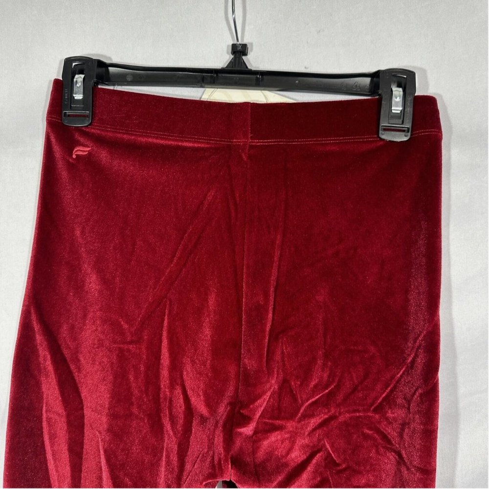 NWT $50 Fabletics [ Medium 8 ] High Waisted Velour 9'' Short in Cherry‎ Red - Picture 7 of 11